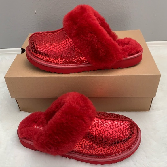 UGG KIDS COZY GEL HEARTS SLIPPERS